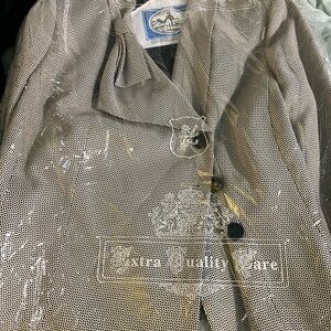 Suit Studio Black and White Patterned Blazer